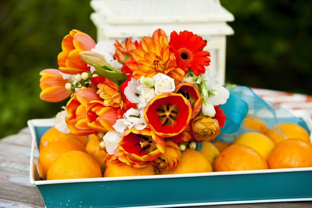 wedding tangerine bouquet