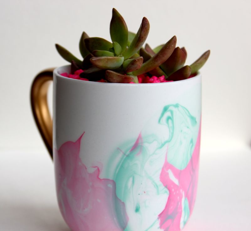 dig-water color-planeter-succulent-pink-turquoise-mug-white-gold-