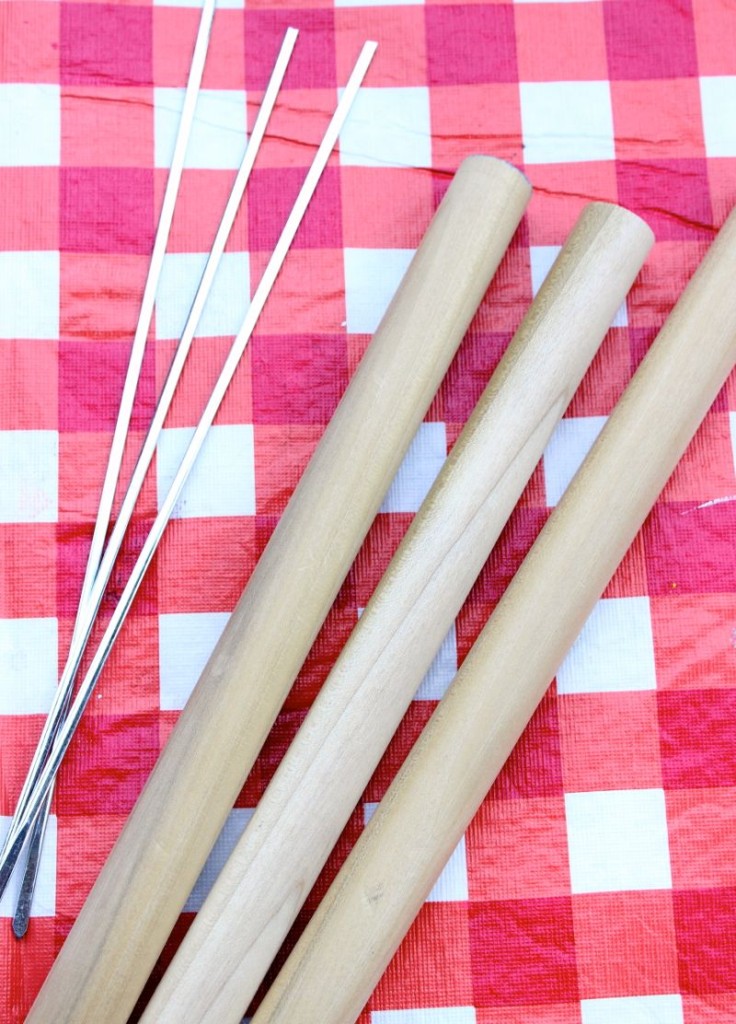 diy-marshmallow-roasting-sticks-wood-rods