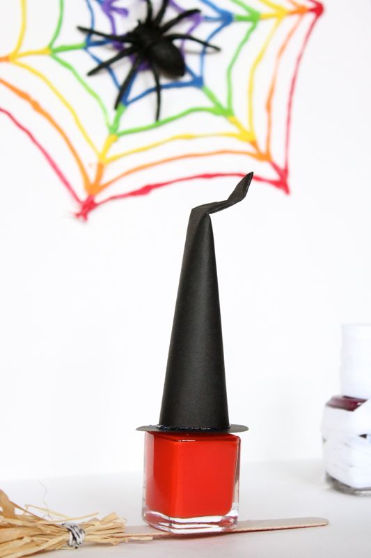witch-nail-polish-diy-halloween-gift-black-hat-orange-nail-file-broom-favor
