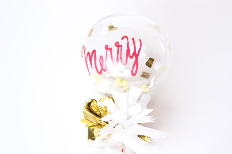 diy-christmas-ornament-merry-and-bright-red-gold-confetti-tree