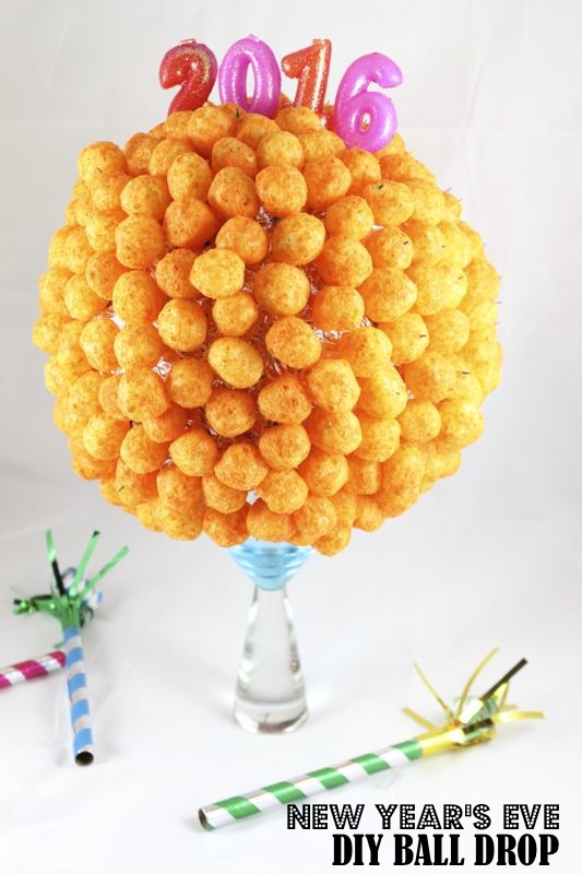 new-years-eve-diy-ball-drop-cheese-ball-kid-party