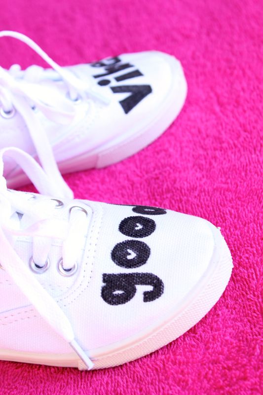 good-vibes-white-shoes-black-typography-pink