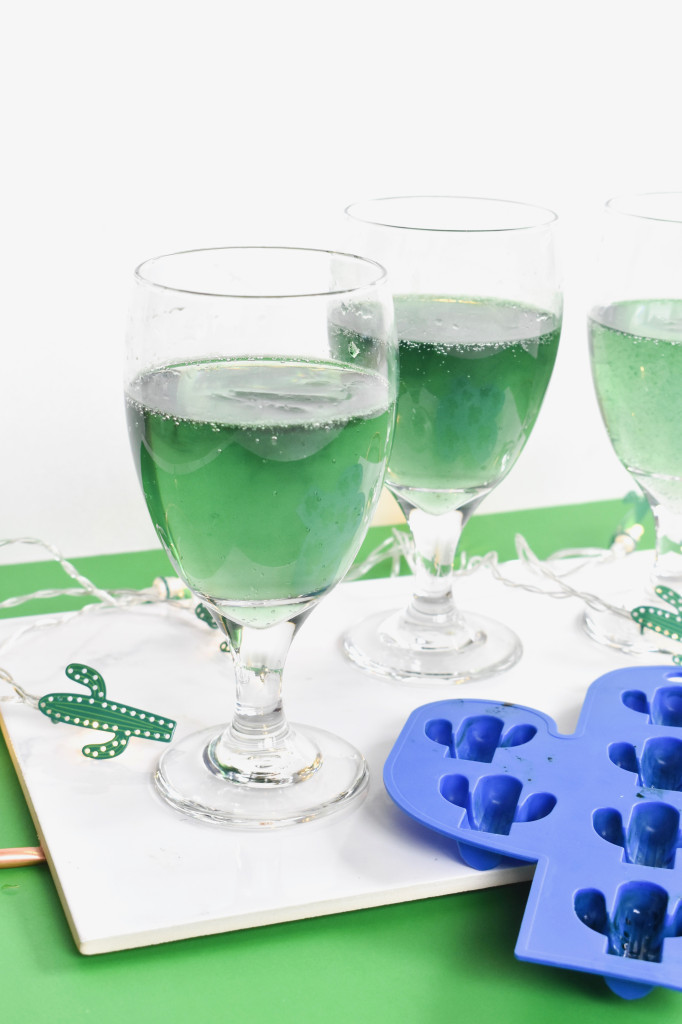 chlorophyll-green-water