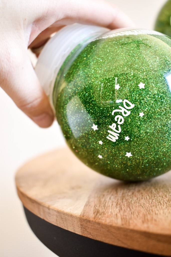 DIY glitter globe-holiday-craft-and-tween-gift