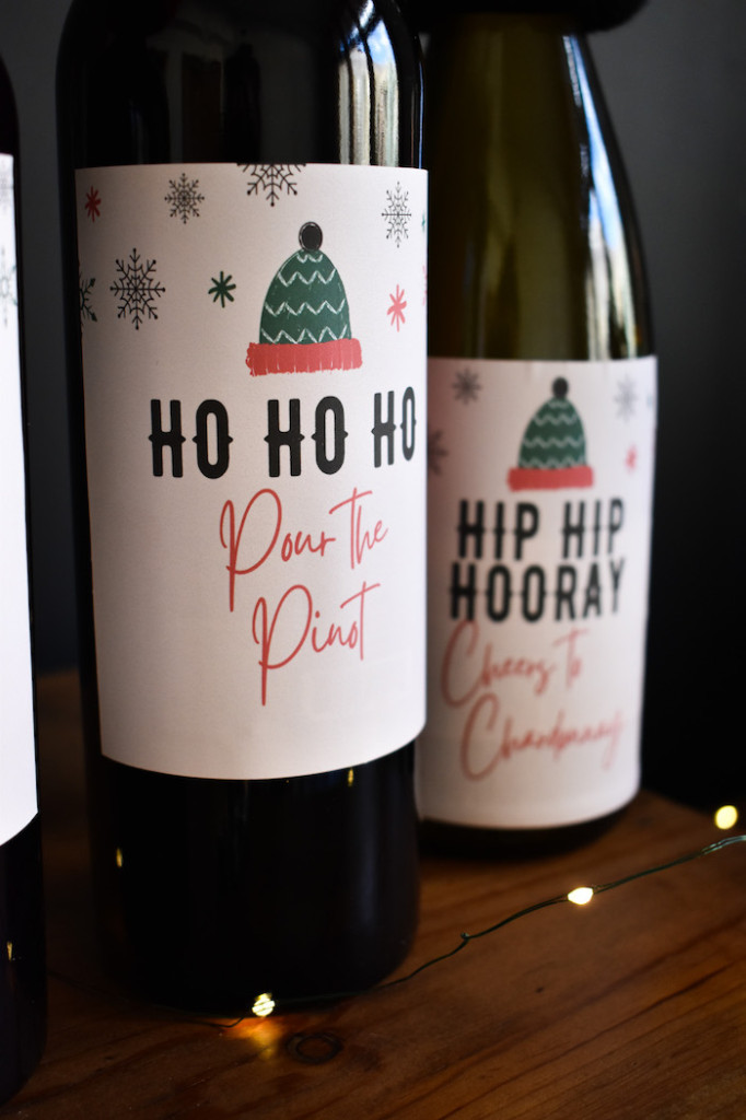 DIY beanie wine bottle toppers-holiday-gift-wine-lovers-winter-cozy